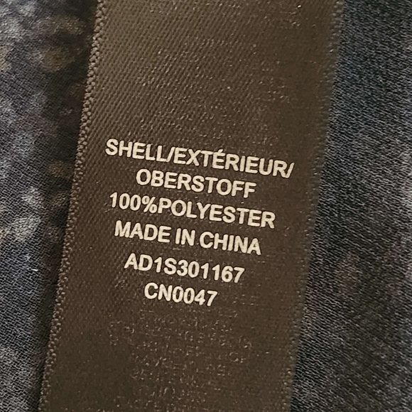 Adrianna Papell Floral Top - Picture 9 of 10